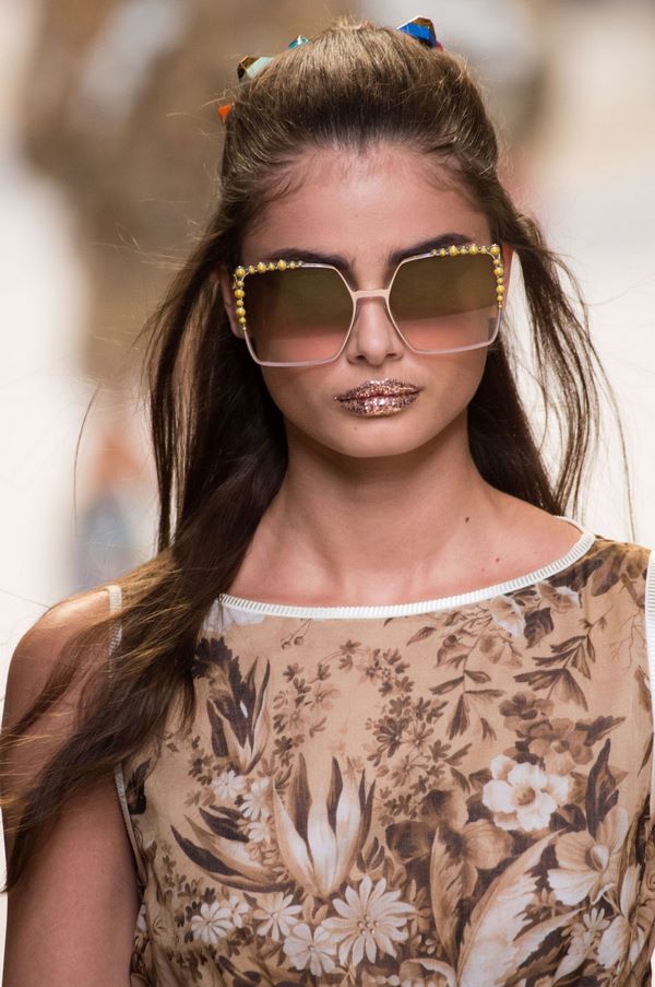 Стильные солнцезащитные очки 2024-2025 года: лучшие модели, тренды, фото