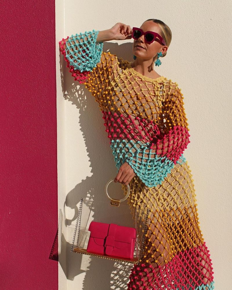 Новинки вязаной одежды – модные вязаные вещи, фото